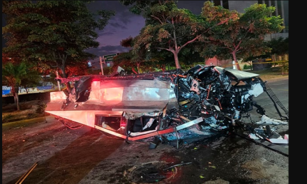 Accidente de Tesla Cybertruck en Guadalajara deja a una joven grave