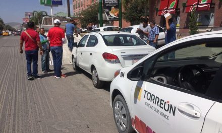 Continúan operativos contra taxis de aplicación sin registro en Coahuila
