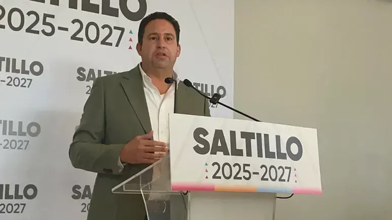 Presentan a miembros de los nuevos gabinetes de Saltillo y Ramos Arizpe