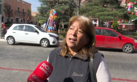 Saltillo: Ante acoso de vecinos, Nora Idalia pide ayuda