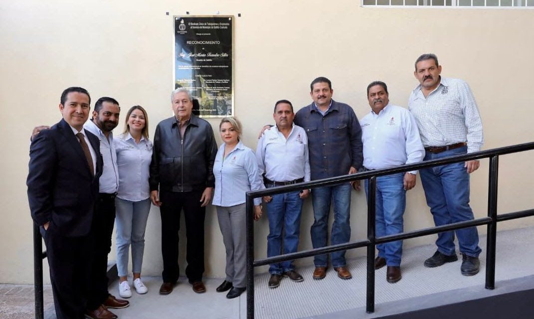 Destaca Chema Fraustro compromiso de trabajadores municipales