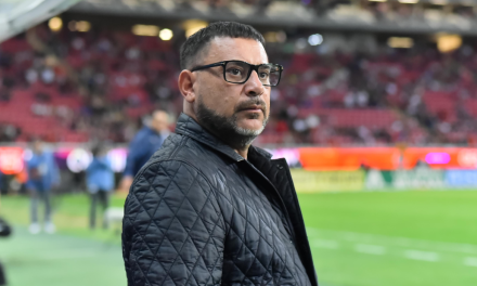 Antonio Mohamed asume el mando de los Diablos Rojos
