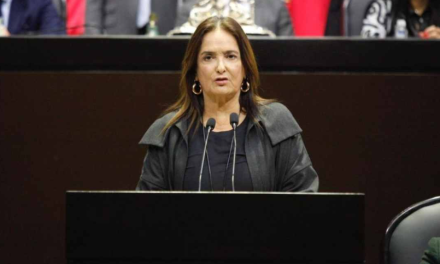Diputada Patricia Armendáriz defiende a Monreal tras señalamientos de Adán Augusto López