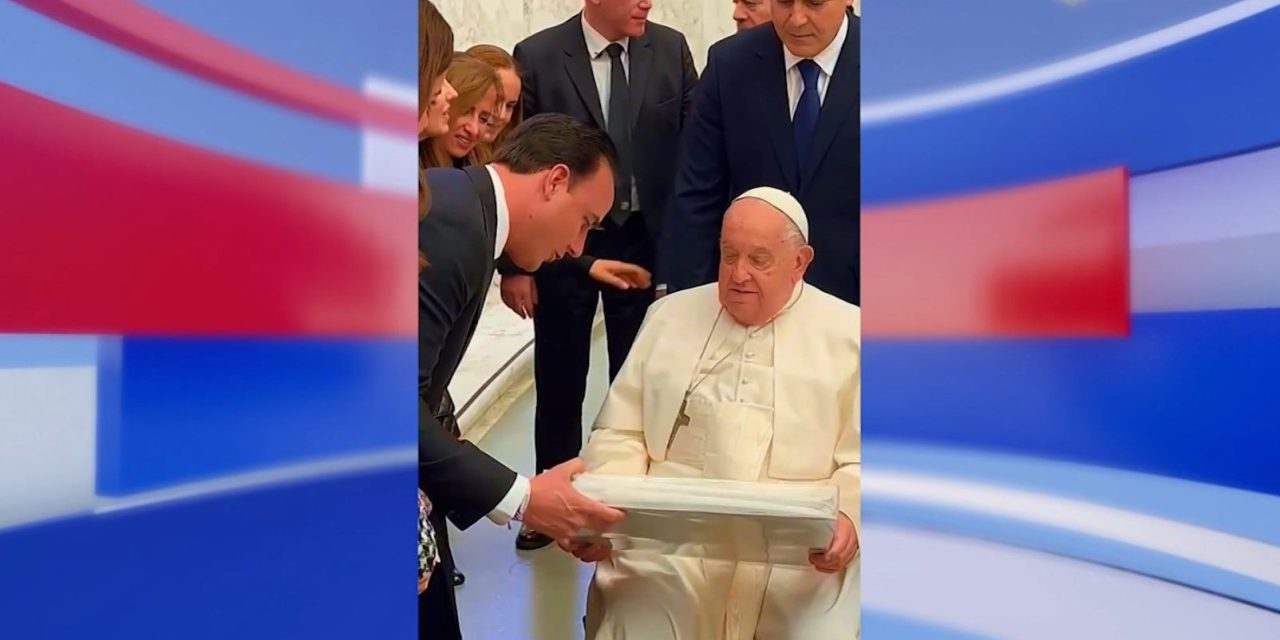 Bendice Papa Francisco a Coahuila