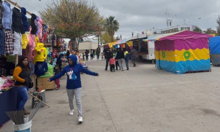 Comerciantes de Acuña invitan a Festival Navideño