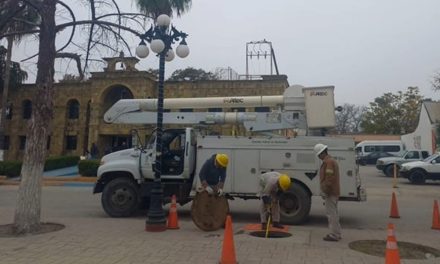 CFE corta suministro eléctrico a Presidencia Municipal de Múzquiz