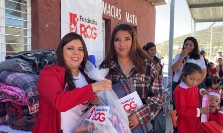 Fundación RCG lleva esperanza al Puerto de Rocamontes
