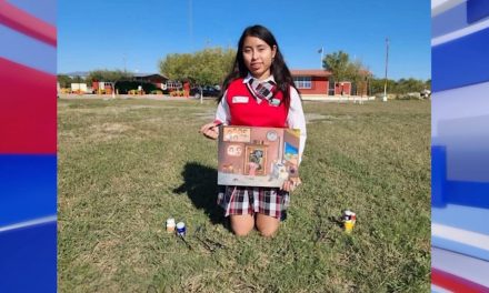 Joven coahuilense gana segundo lugar en el concurso nacional de dibujo