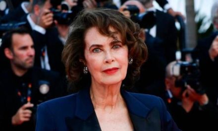 Fallece Dayle Haddon, modelo y actriz canadiense, a los 76 años presuntamente por una fuga de monóxido de carbono