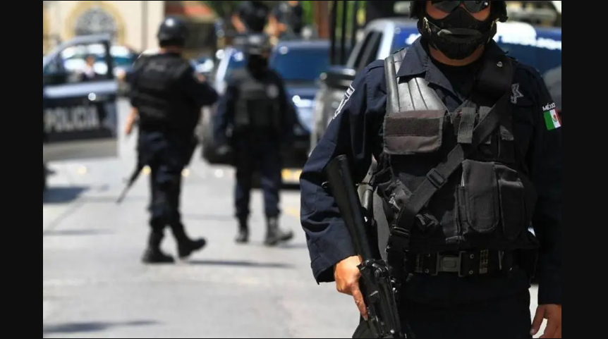 Policía de Saltillo mantiene la vigilancia, recorre comisionado de Seguridad el centro