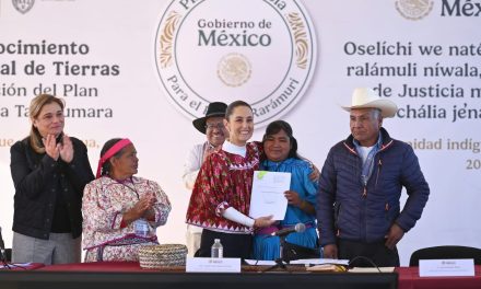 Sheinbaum restituye tierras comunales a pueblos indígenas en la Sierra Tarahumara