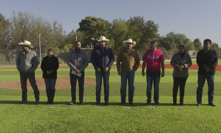 Tiene Paredón nuevo parque de béisbol