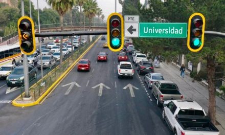 Entrega Chema Fraustro rehabilitación del bulevar V. Carranza