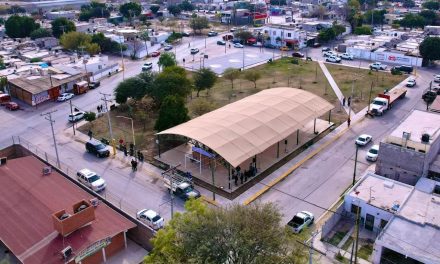 Entrega Román Cepeda primera techumbre del año