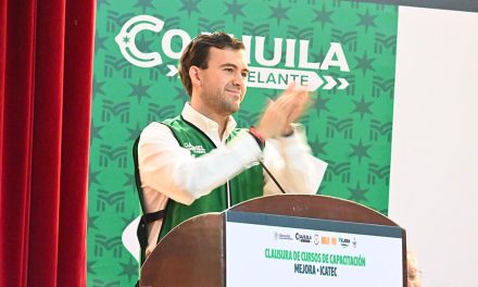 Entrega Icatec y Mejora Coahuila certificados de capacitación