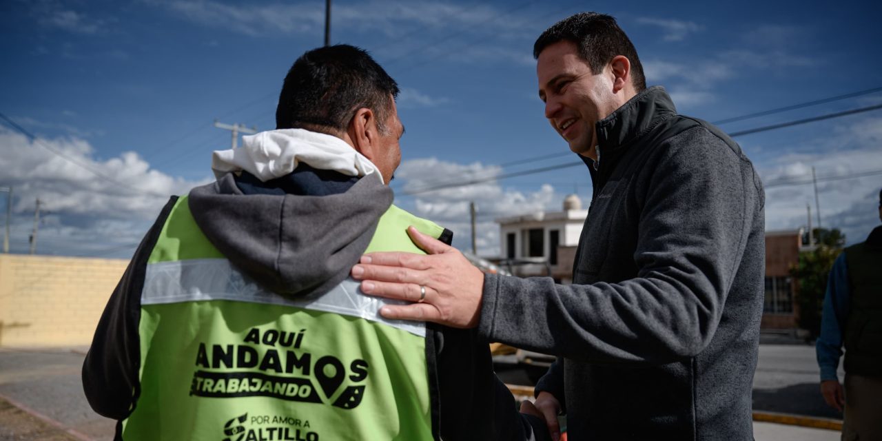 Realiza labores de limpieza Ayuntamiento de Saltillo en callejón de Mirasierra