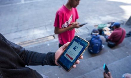 Gobierno de Trump cancela programa de citas de asilo para migrantes