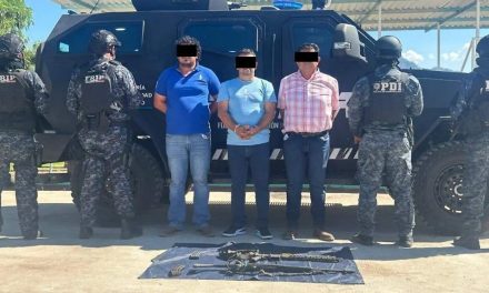 Detienen al alcalde de Frontera Comalapa, Chiapas, por actos de corrupción y vínculos con la delincuencia organizada