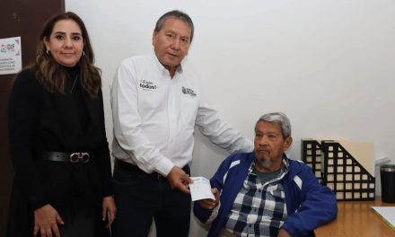 Trabaja DIF de San Juan de Sabinas en apoyar a población vulnerable