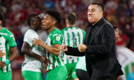 Efraín Juárez renuncia al Atlético Nacional y exige que se diga la verdad de su salida