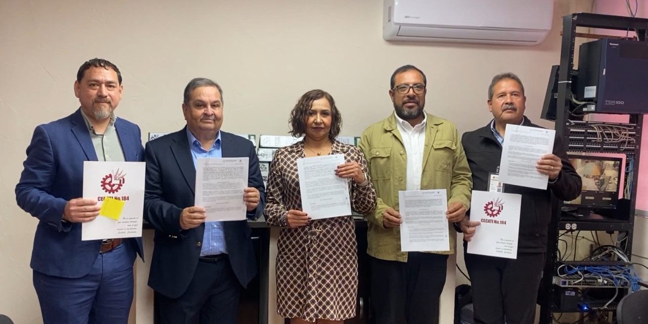 Firman convenio de colaboración el CETIs 48 con el CECATI