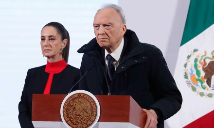 Acusa Gertz Manero ‘conspiración’ en tráfico de armas de EU a México