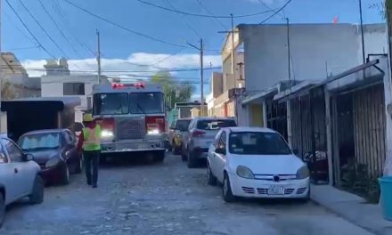 Incendio en vivienda de la colonia González causa daños materiales