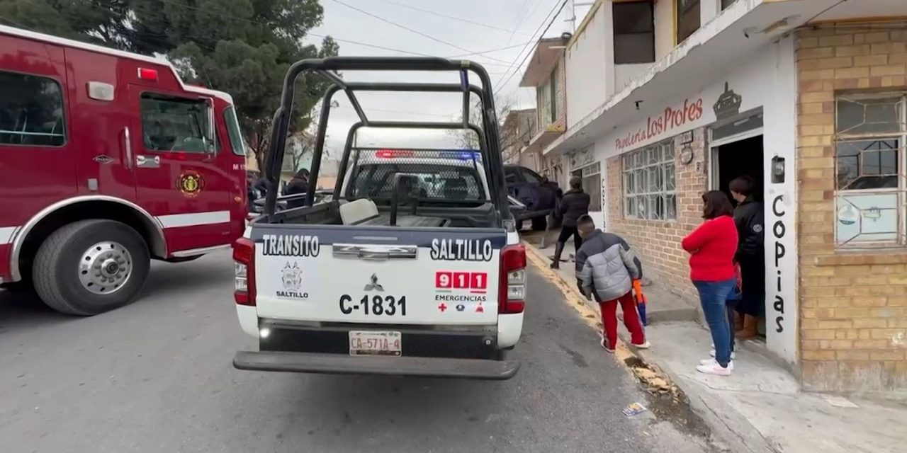 Joven causa accidente en colonia Bellavista