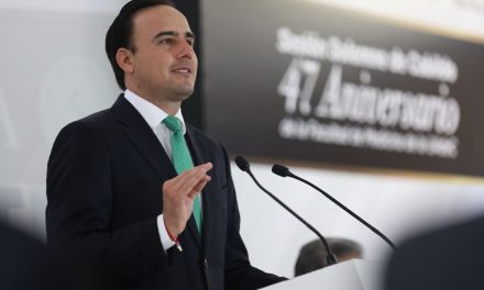 Manolo Jiménez, el mejor gobernador evaluado de México