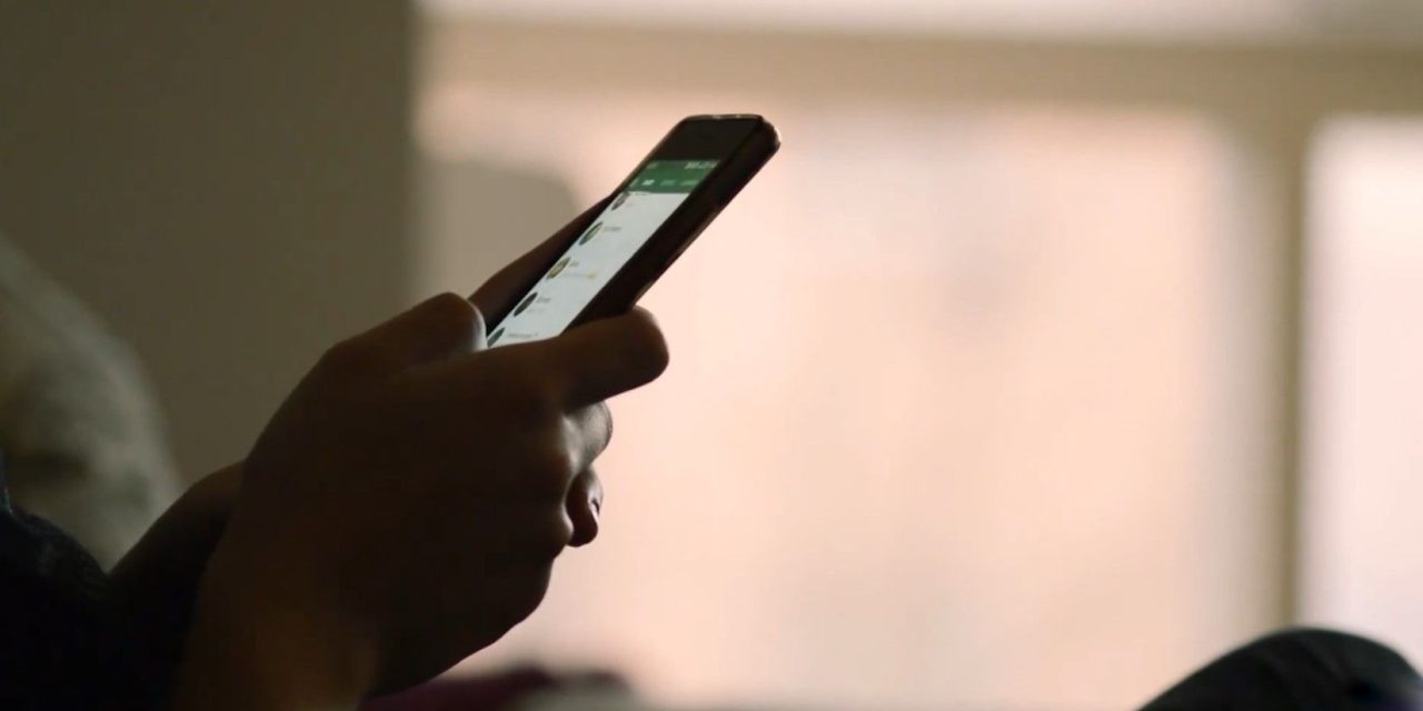 Profeco advierte de celulares baratos