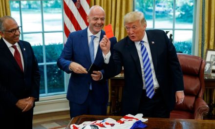 Infantino y Trump dialogan sobre los Mundiales de 2025 y 2026