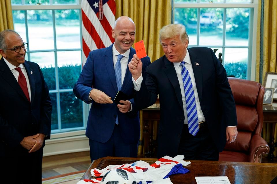 Infantino y Trump dialogan sobre los Mundiales de 2025 y 2026