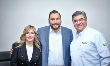 Anuncia Carlos Villarreal Feria del Empleo 2025 en Monclova