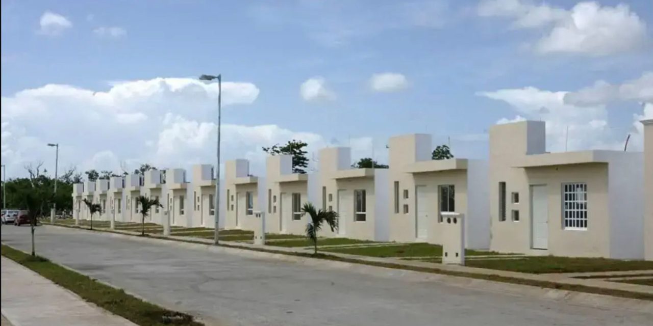 Anuncian proyecto para construir 180 viviendas en San Juan de Sabinas