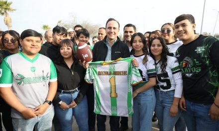 Lleva Manolo Jiménez más obras a la región Laguna