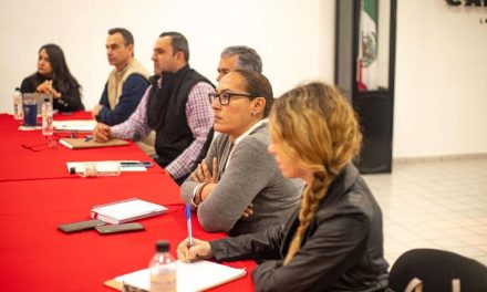 Avanza Acuña mejorar servicios y trámites municipales