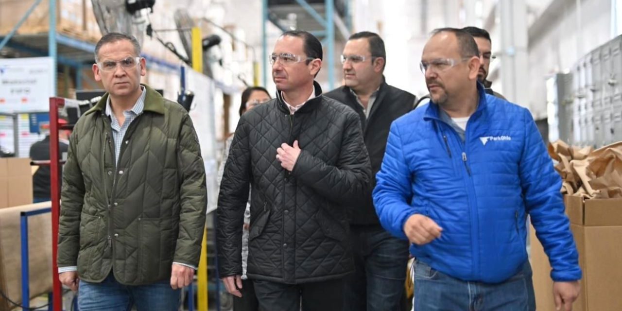 Acerca Acuña trámites municipales a la industria