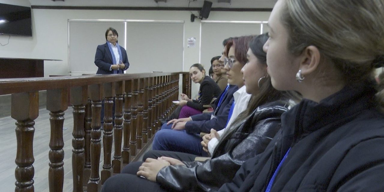 Adquieren conocimientos alumnos de UANE