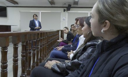 Adquieren conocimientos alumnos de UANE