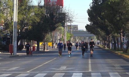 Disfrutan cientos de saltillenses de actividades en la Ruta Recreativa