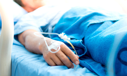 Retención de pacientes es un delito y sigue siendo práctica común en hospitales