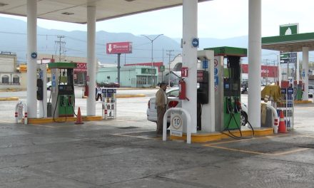 Hoy la gasolina es impagable: PRI