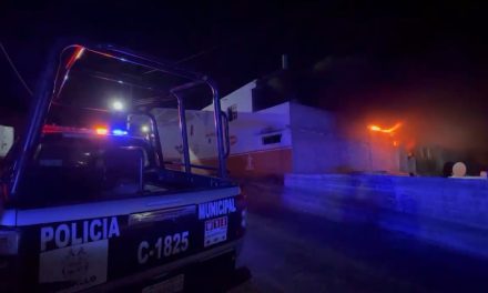 Se incendia fábrica de botanas en Lomas de Lourdes