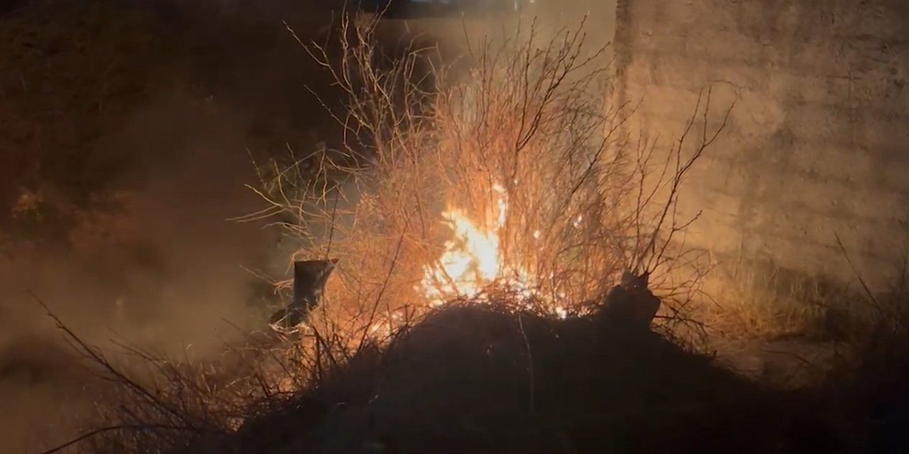 Incendio en arroyo en Lomas de Zapalinamé presuntamente fue provocado
