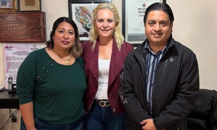 Presenta Laura Jiménez a representante de la Pronnif en Múzquiz