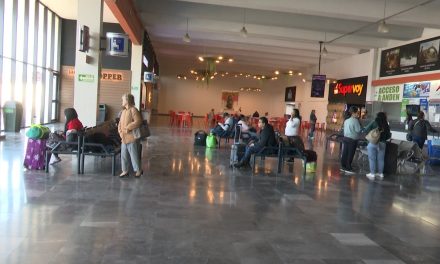 Los dejaron plantados…. No se instaló el módulo de vacunación en la Central de Autobuses