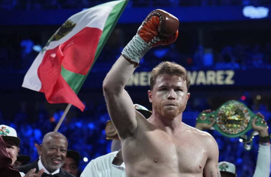Óscar de la Hoya arremete contra ‘Canelo’ Álvarez por su nuevo contrato