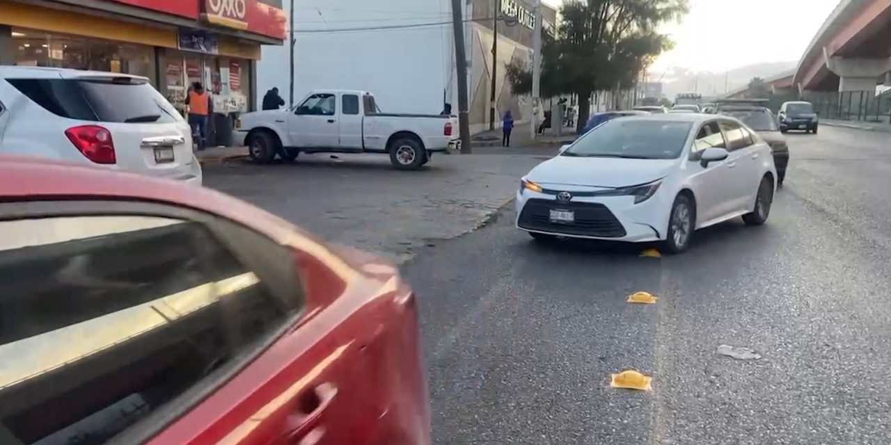 No respetan la ciclovía en Saltillo