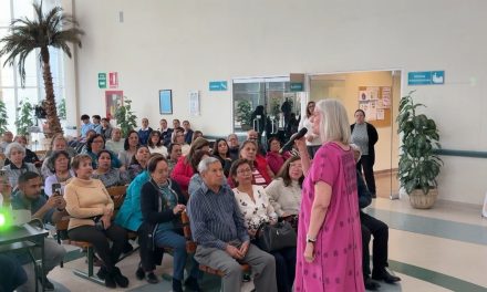 Ofrecen charla a adultos mayores ‘¿Que se pierde con el paso de los años?’