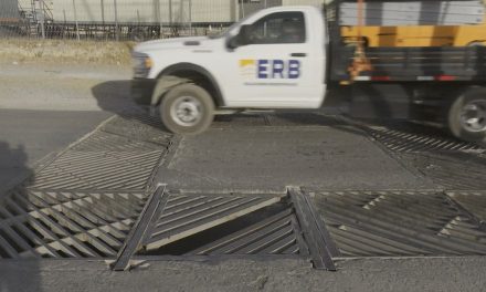 En malas condiciones rejillas de boulevard en Ramos Arizpe